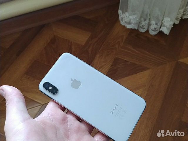 Телефон iPhone X в идеале Телефон iPhone X в идеале