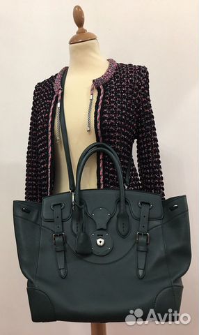 Сумка Ralph Lauren, кардиган Chanel