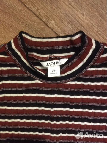 Платье трикотажное monki Платье трикотажное monki