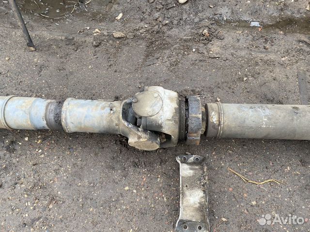 Карданный вал шасси 8Х4 Scania 114C340 65см крест