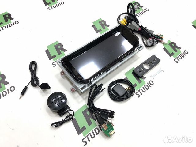 Экран мультимедиа на Android для Range Rover Sport