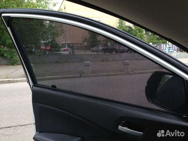 Солнцезащитные шторки трокот