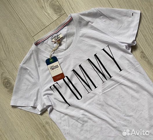 Tommy Hilfiger футболка белая новая оригинал Tommy Hilfiger футболка белая новая оригинал