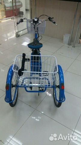 Трехколесный электровелосипедь Трехколесный электровелосипедь