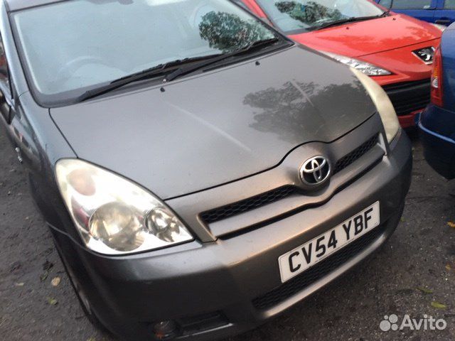 Разбор на запчасти Toyota Corolla Verso Разбор на запчасти Toyota Corolla Verso