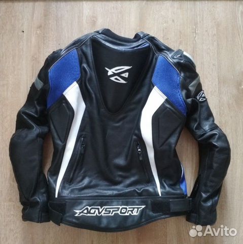 Мотокуртка Agvsport кожаная 48 Мотокуртка Agvsport кожаная 48