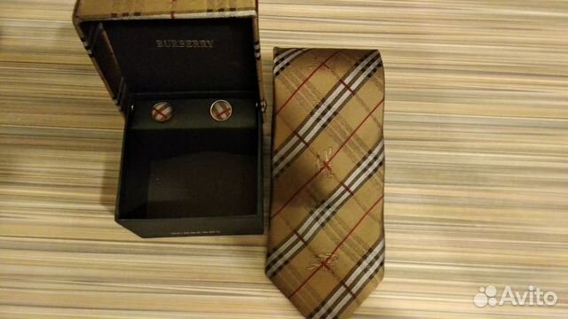 Галстук и запонки Б/У комплект