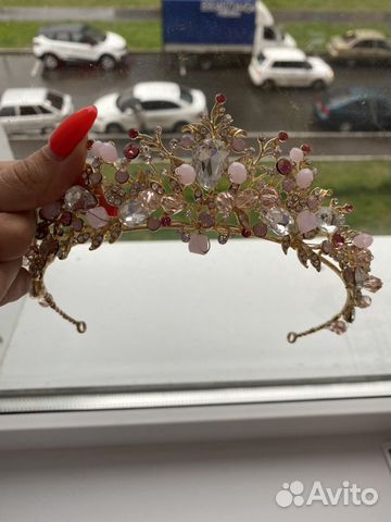 Диадема, корона