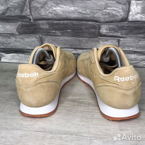Кроссовки Reebok classic бежевые Кроссовки Reebok classic бежевые