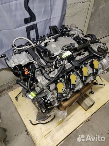 Двигатель M273-5.5 388л.с. на Мерседес (Из Японии) Двигатель M273-5.5 388л.с. на Мерседес (Из Японии)