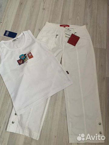 Брюки капри и футболка Брюки капри и футболка
