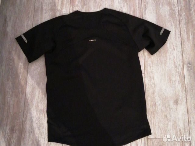 Футболка adidas Футболка adidas