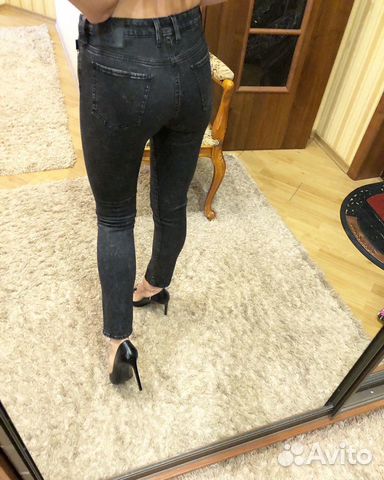 Крутые джинсы Love Moschino оригинал новые Крутые джинсы Love Moschino оригинал новые