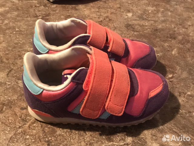 Детские кроссовки для девочки adidas Детские кроссовки для девочки adidas