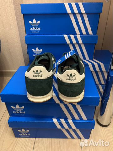 Кроссовки adidas Кроссовки adidas