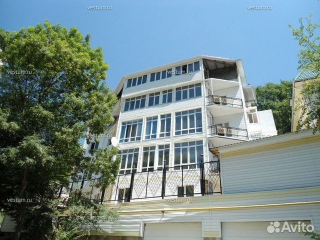 2-к квартира, 55 м², 1/4 эт.