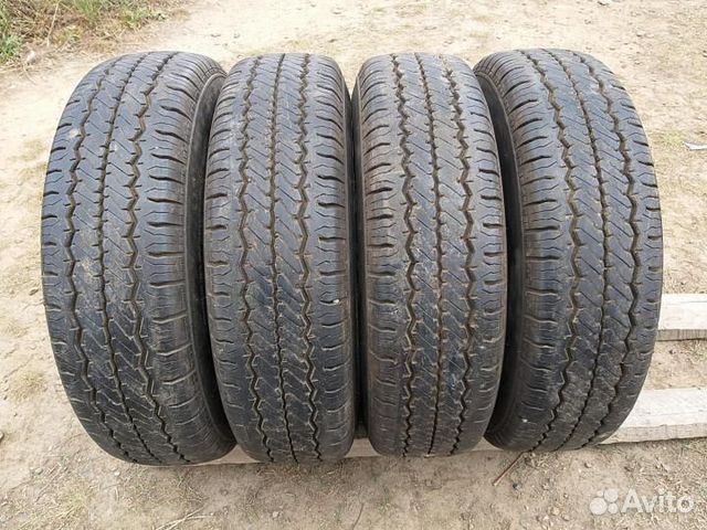 215 70 16C Hankook Radial RA08 108/612H