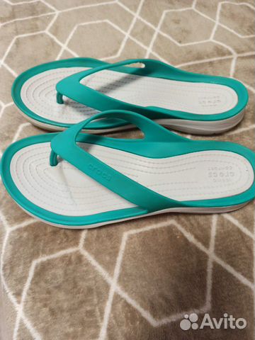 Шлепанцы Crocs W8