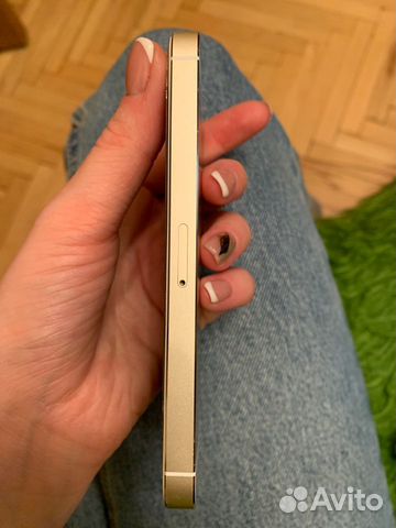 Телефон iPhone Телефон iPhone