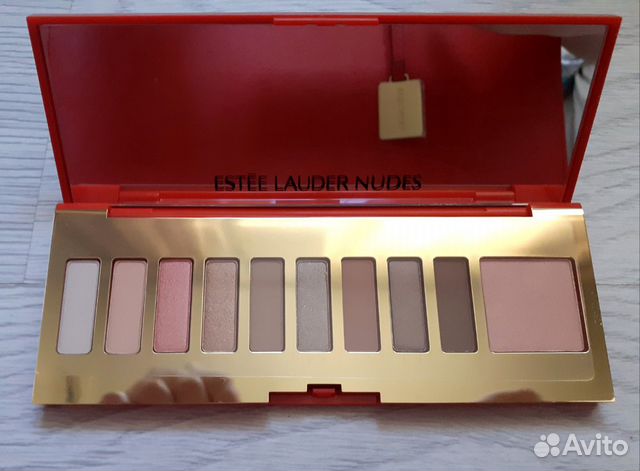 Палитра теней Estee Lauder + румяна Палитра теней Estee Lauder + румяна