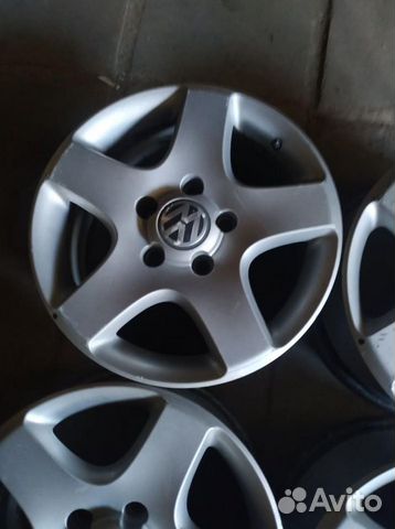 Диски бу оригинал R17 P на Volkswagen