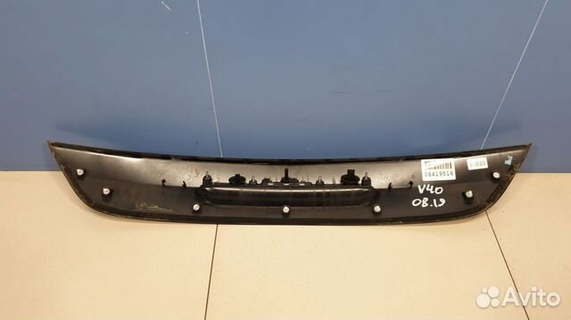 Накладка двери багажника Volvo V40 (V40 Cross Coun Накладка двери багажника Volvo V40 (V40 Cross Coun