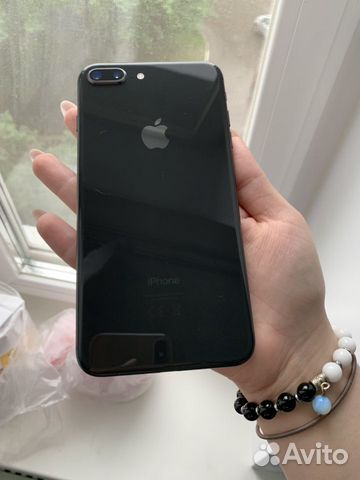 Телефон iPhone