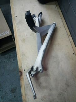 Кронштейн подножек правый для BMW К1200GT K1300GT