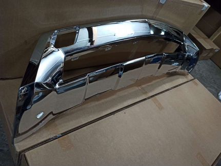 Хром накладка переднего бампера Mercedes Ml166 AMG