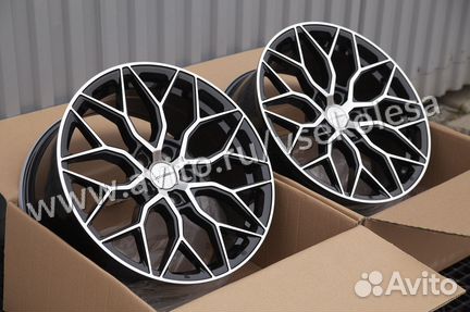 Комплект новых дисков R19 дизайн Vossen hf2 BP