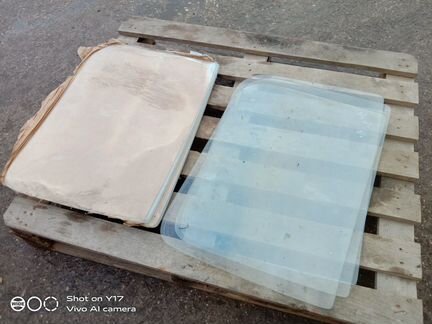 Стекло переднее Форд Транзит 94-00г (Новое 1642934