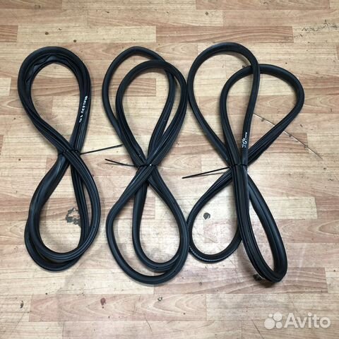 Уплотнитель дверного проема Peugeot 408