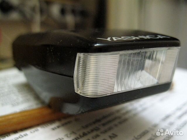 Вспышка Yashica