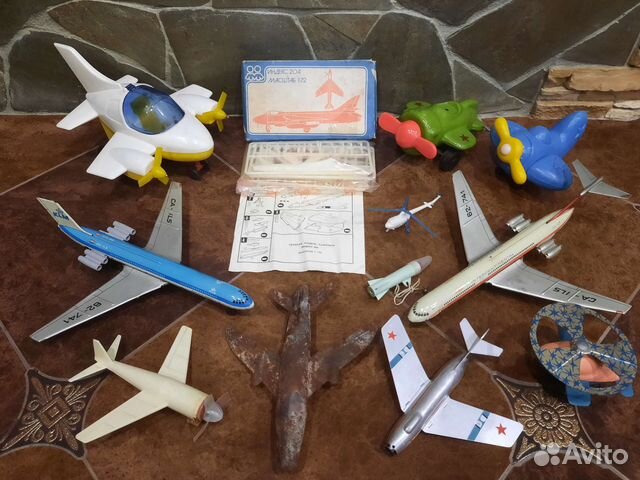 Игрушка самолет СССР