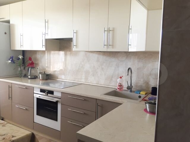 Комната 17 м² в 2-к., 8/16 эт.