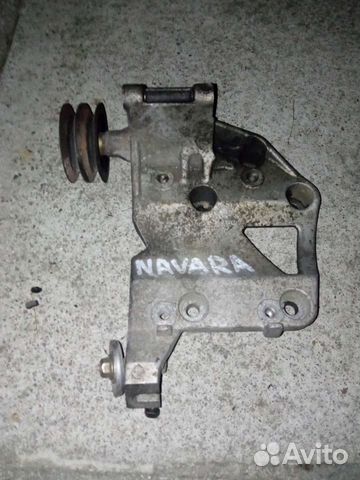 Nissan Navara крепления компрессора кондиционера