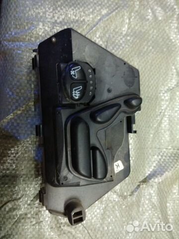 Блок управл зад левого сиденья Mercedes w220