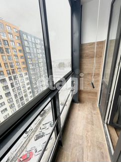 1-к. квартира, 37 м², 10/15 эт.