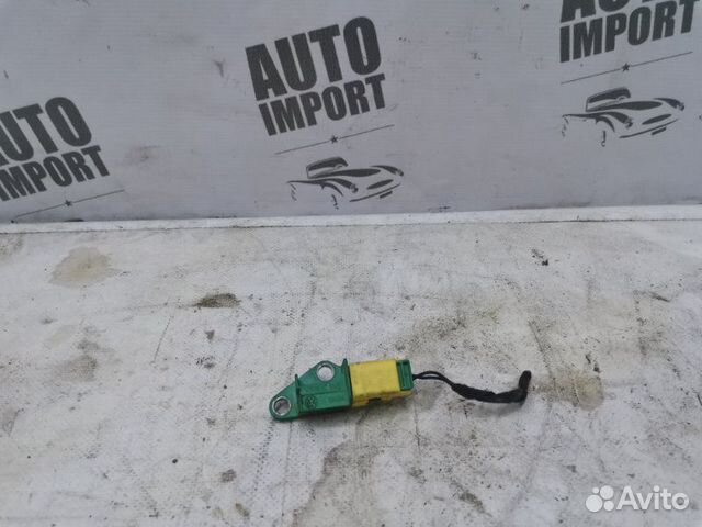 Датчик airbag Audi A4 B8