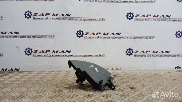 Кронштейн дефлектора кабины, нижний левый Man Tgl