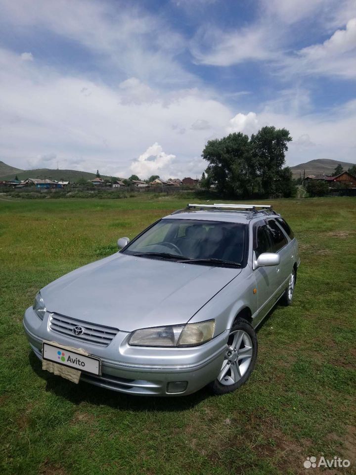 Toyota Camry Gracia 1999