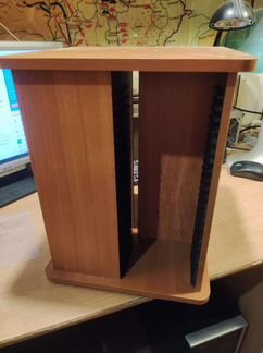 Подставка под диски