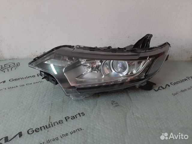 Фара левая Mitsubishi Outlander 3 Оригинал