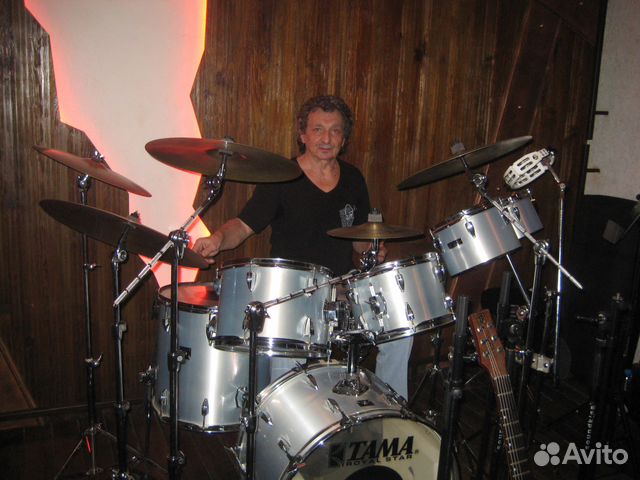 Обучение на ударной установке и перкуссии