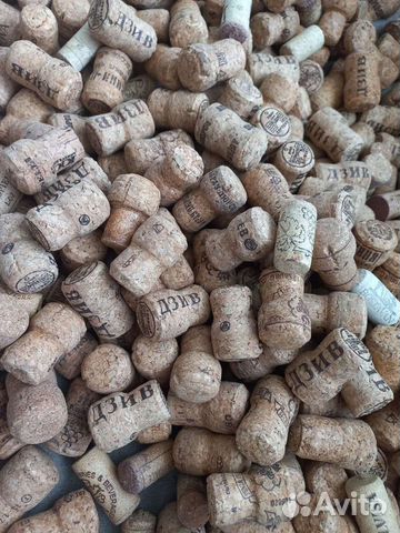 Пробки и плакетки