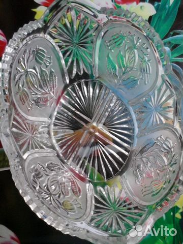 Ваза хрустальная в форме ладьи