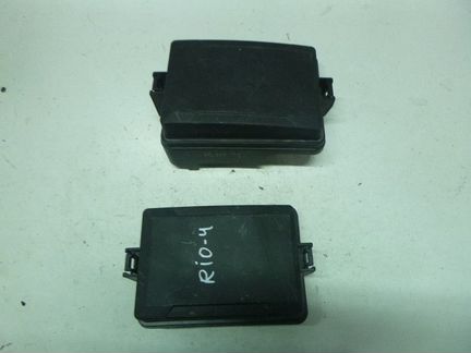 Крышка блока предохранителей KIA RIO 2017