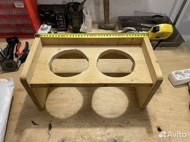 Кормушка для кошек и собак