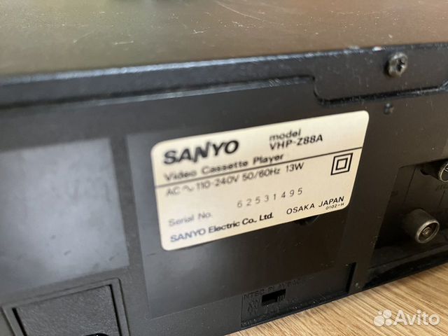 Видеомагнитофон Sanyo пр-во Япония