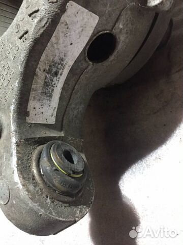 Кулак поворотный задний левый Porsche Panamera